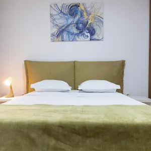  Apartament Old Town Oasis - Secured Parking Nearby - Self Check In - Metro Station At 1min