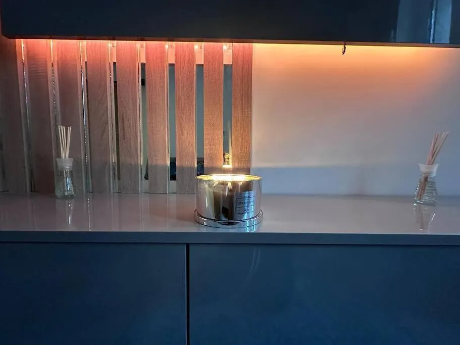 Cozy 1 Bedroom Apartment Bükreş